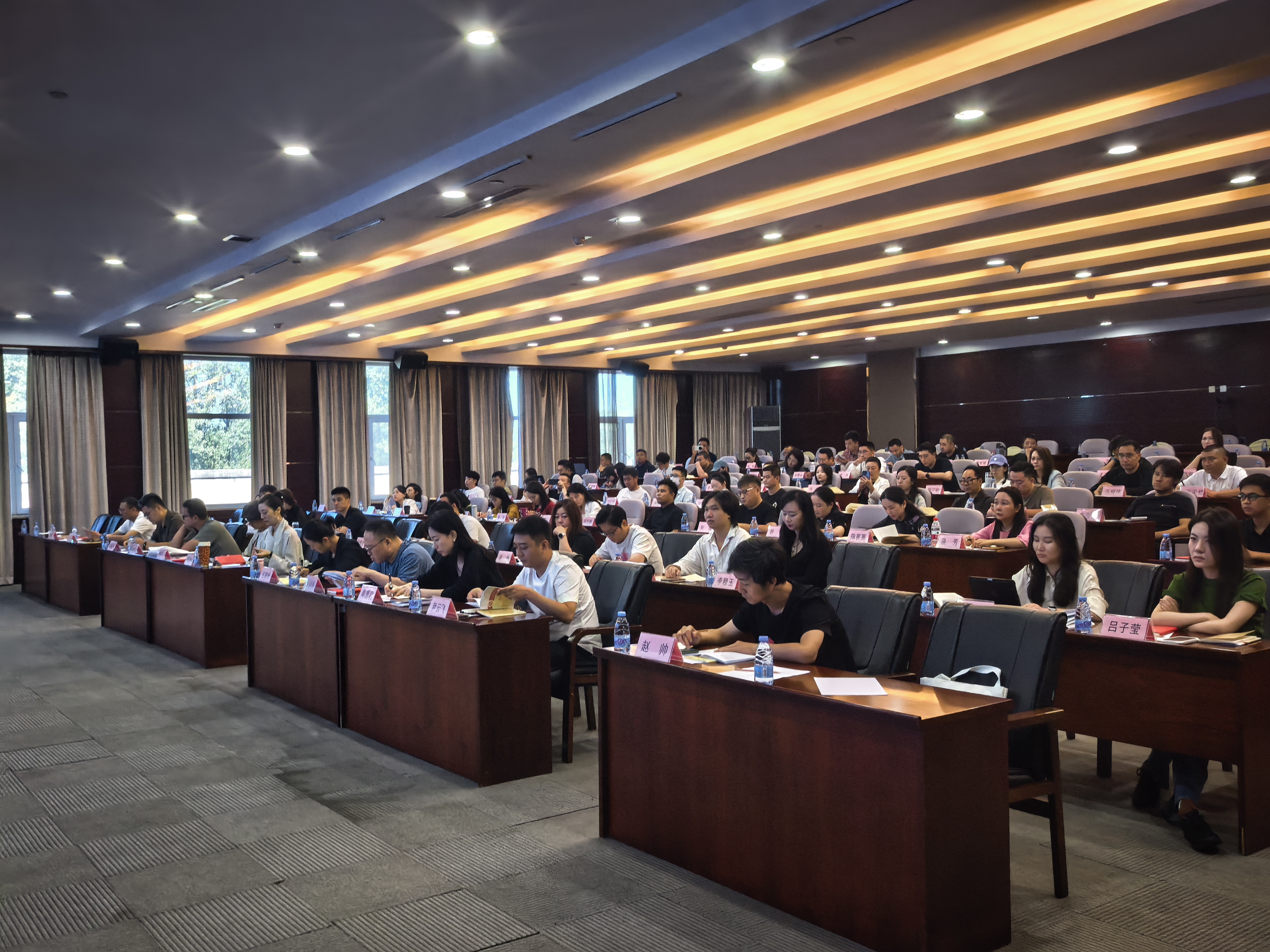 2026年度青创首轮培训|张军、冷凇、李小兵、李传真为学员授课